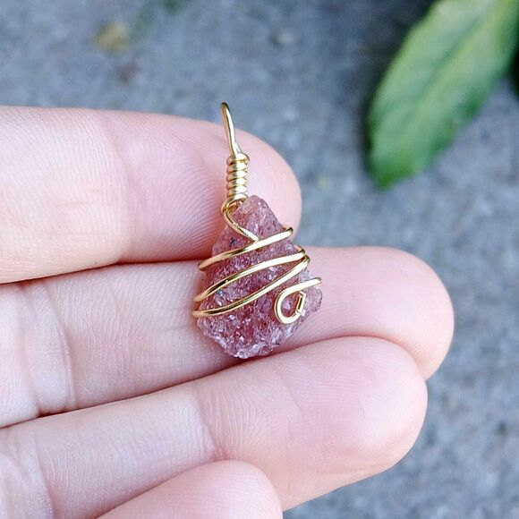 Raw Strawberry Quartz Crystal Charm Pendant, Wire Wrapped, Gold, 1.25" - Picture 3 of 3